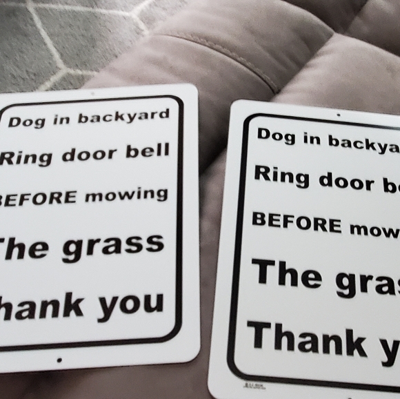 Dog backyard signs, mowing grass - Picture 2 of 2